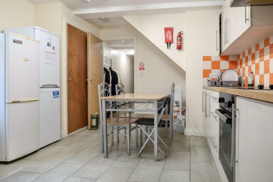 Saltwell Street Deluxe En
